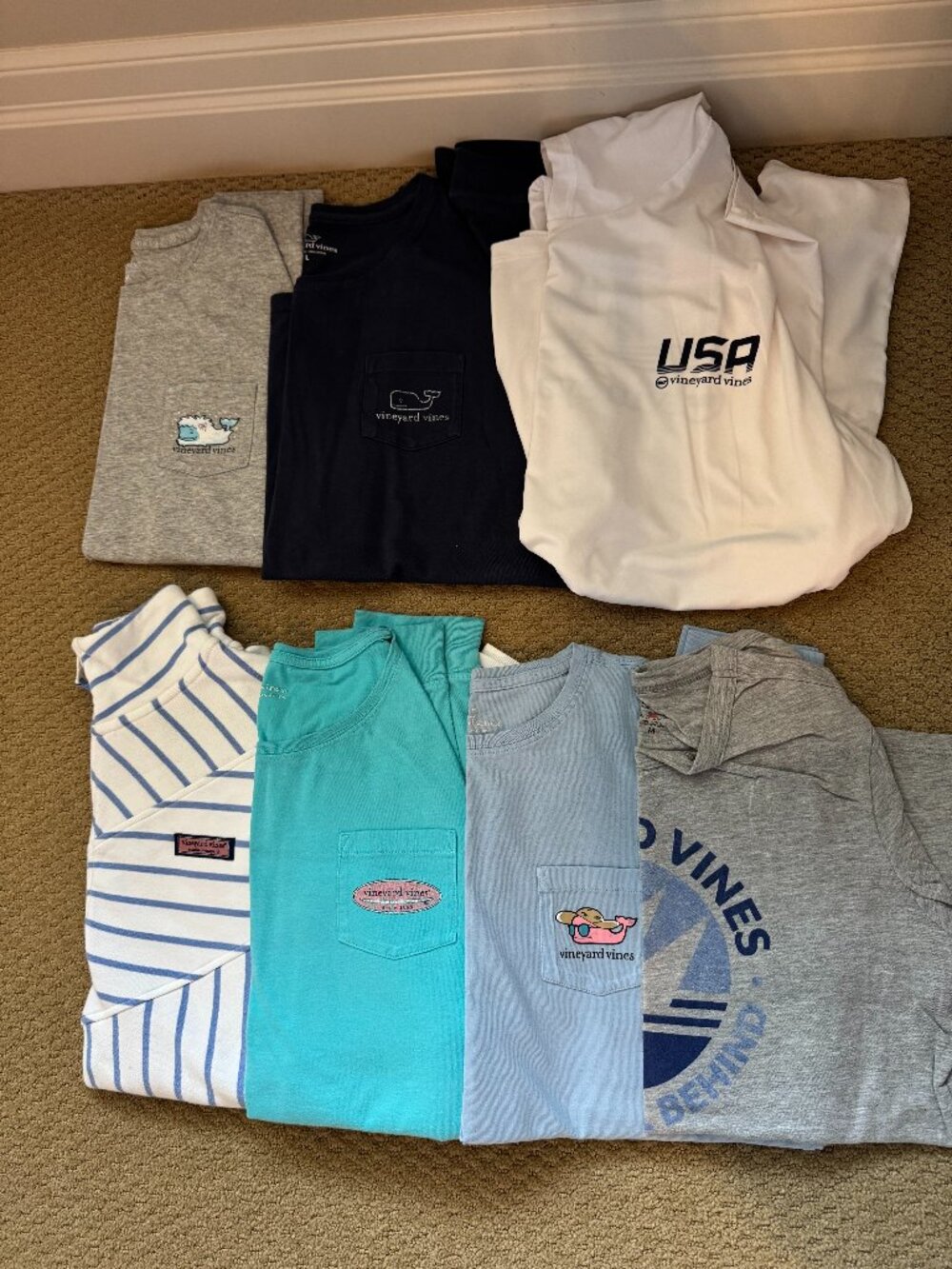 Vineyard Vines T-shirts, Long Sleeve and sweaters size L-XL